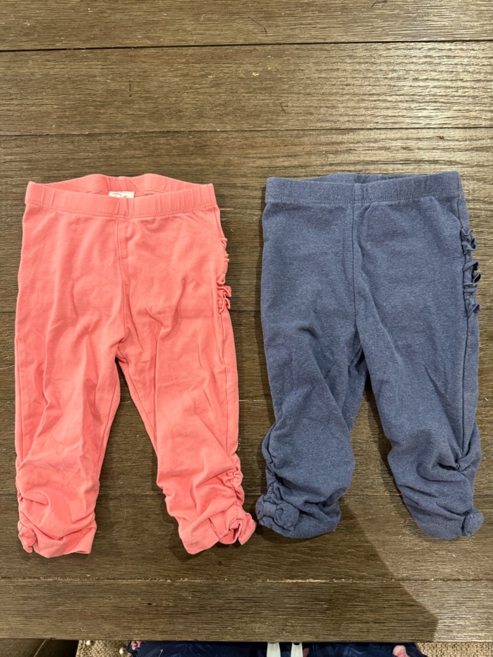 Ruffle Butts Coral and Navy Ruffle-Hem Leggings - Pair